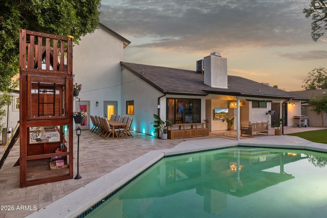 6414 E BEVERLY Lane, Scottsdale, AZ 85254