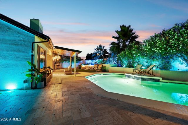 6414 E BEVERLY Lane, Scottsdale, AZ 85254