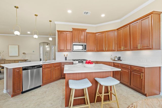 1816 Harvest Bend LN, Cedar Park, TX 78613
