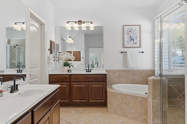 7604 Menler DR, Austin, TX 78735