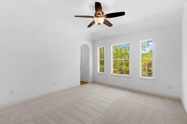 7604 Menler DR, Austin, TX 78735