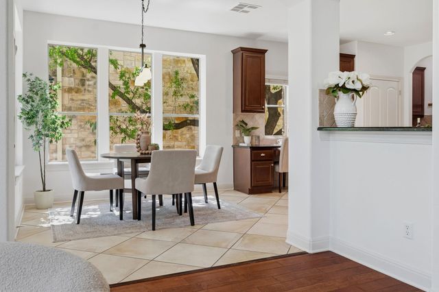 7604 Menler DR, Austin, TX 78735