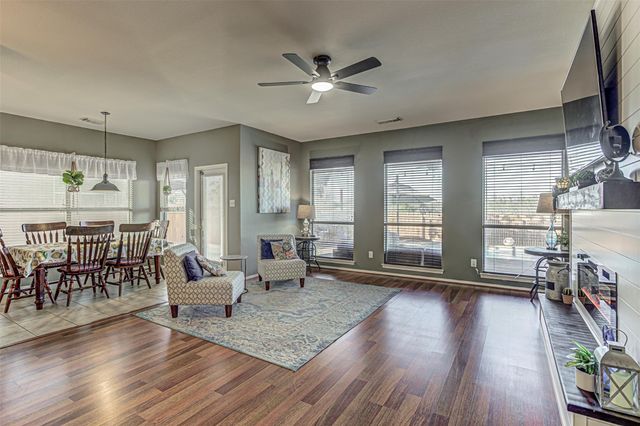 2200 Hayfield SQ, Pflugerville, TX 78660