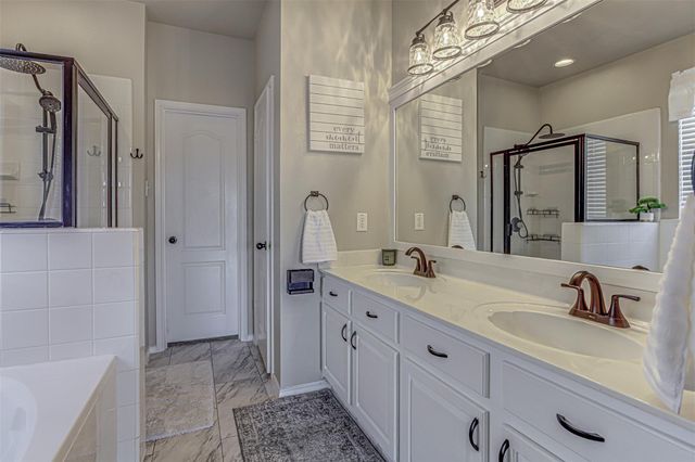 2200 Hayfield SQ, Pflugerville, TX 78660