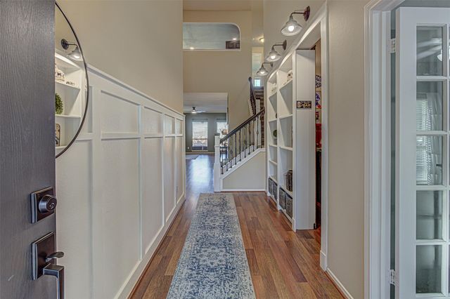 2200 Hayfield SQ, Pflugerville, TX 78660