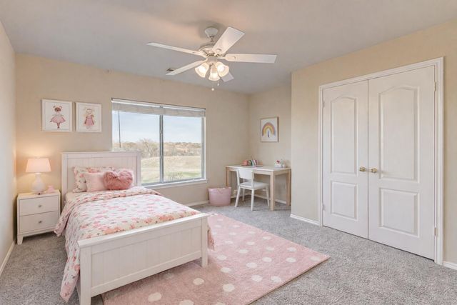 2200 Hayfield SQ, Pflugerville, TX 78660