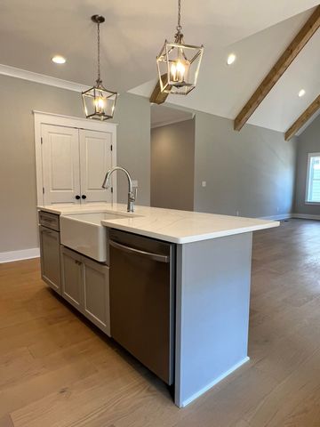7077 Paxton Circle, Hixson, TN 37343