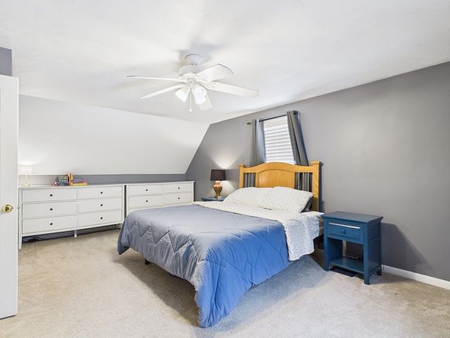 88 Morgan Dr, Taunton, MA 02780