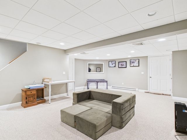 88 Morgan Dr, Taunton, MA 02780