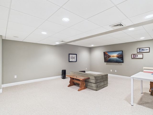 88 Morgan Dr, Taunton, MA 02780