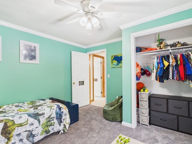 88 Morgan Dr, Taunton, MA 02780