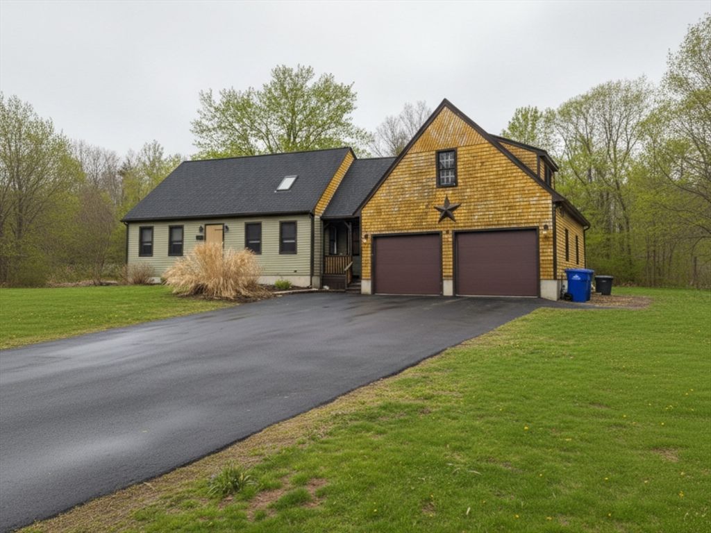 88 Morgan Dr, Taunton, MA 02780