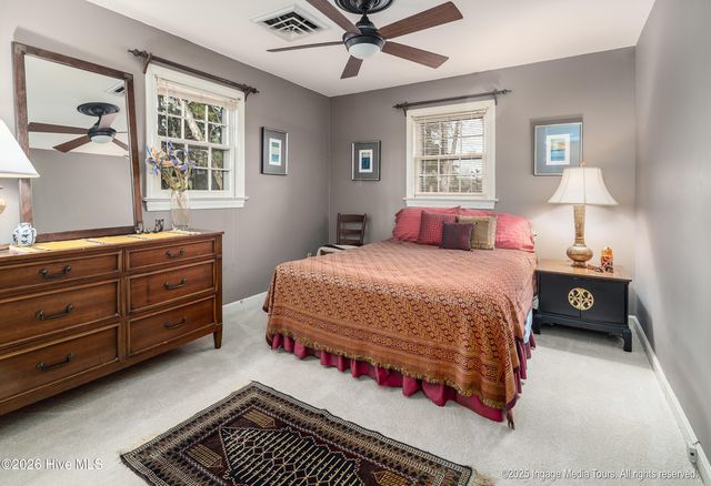 200 Fox Haven Drive, Greenville, NC 27858