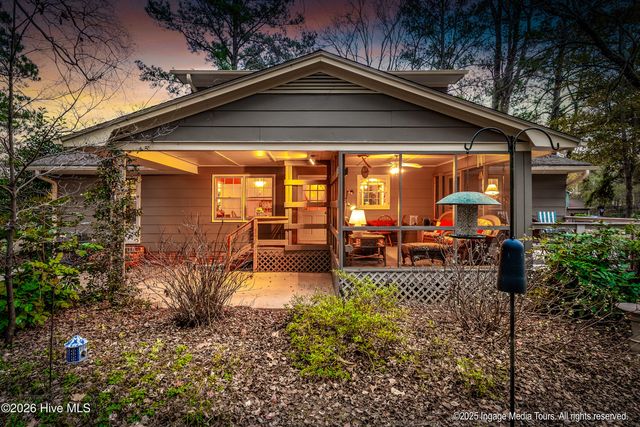 200 Fox Haven Drive, Greenville, NC 27858