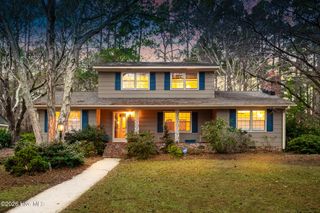 200 Fox Haven Drive, Greenville, NC 27858