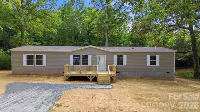 718 Hines Road, Mooresboro, NC 28114