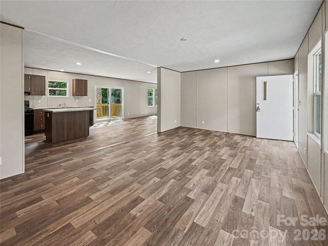 718 Hines Road, Mooresboro, NC 28114