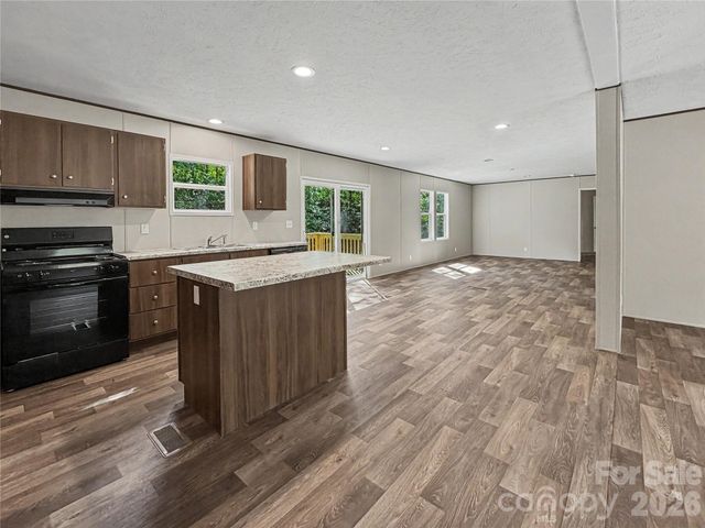 718 Hines Road, Mooresboro, NC 28114