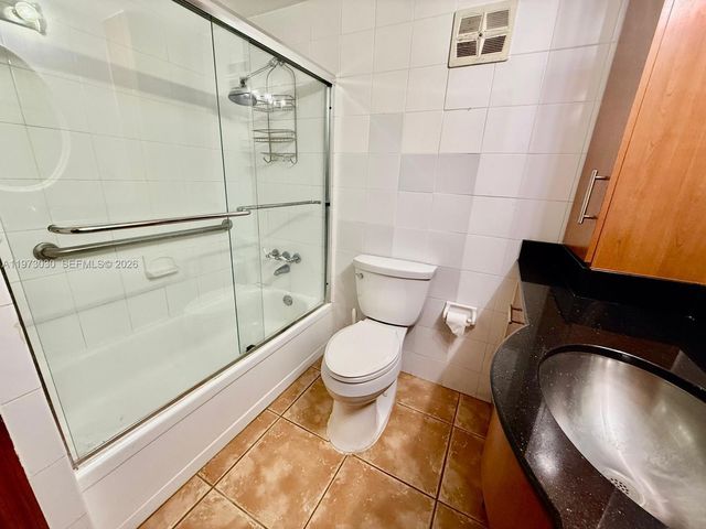 2539 S Bayshore Dr 226AR, Miami, FL 33133