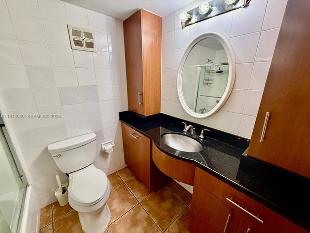 2539 S Bayshore Dr 226AR, Miami, FL 33133