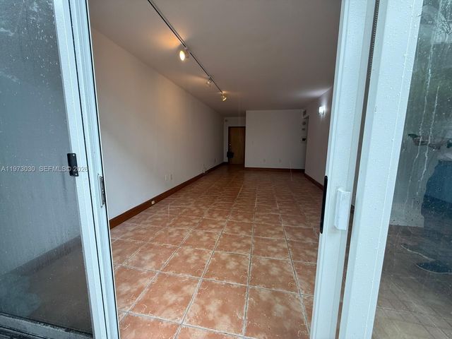 2539 S Bayshore Dr 226AR, Miami, FL 33133