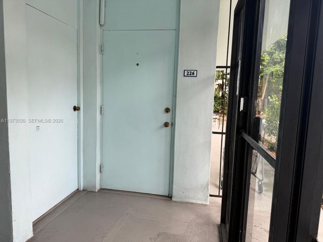 2539 S Bayshore Dr 226AR, Miami, FL 33133