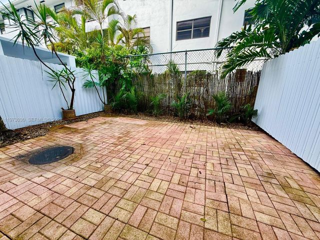 2539 S Bayshore Dr 226AR, Miami, FL 33133