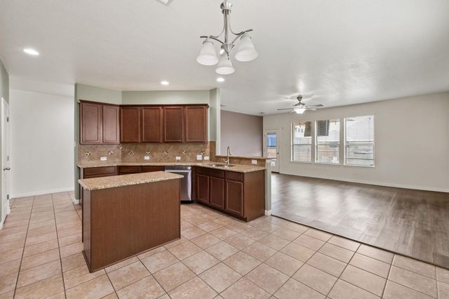 1105 Tabernash DR, Leander, TX 78641