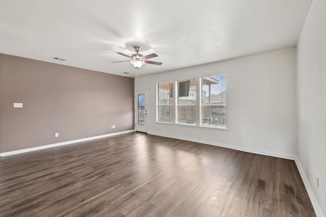 1105 Tabernash DR, Leander, TX 78641