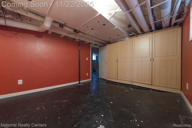 1110 Longfellow Avenue, Royal Oak, MI 48067