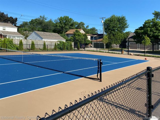 1110 Longfellow Avenue, Royal Oak, MI 48067