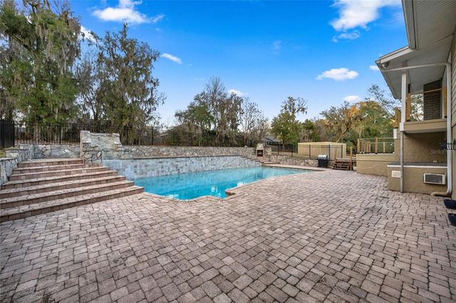 2401 SE 26TH STREET, Ocala, FL 34471