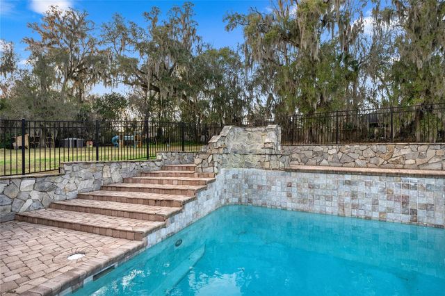 2401 SE 26TH STREET, Ocala, FL 34471