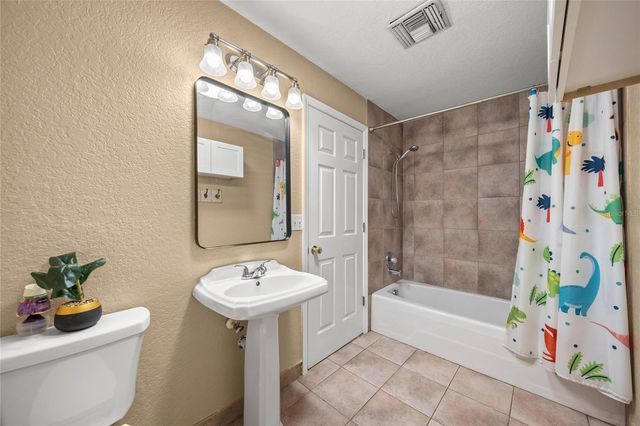 2401 SE 26TH STREET, Ocala, FL 34471