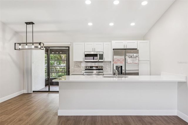 12441 ORANGEWOOD CIRCLE, Tavares, FL 32778