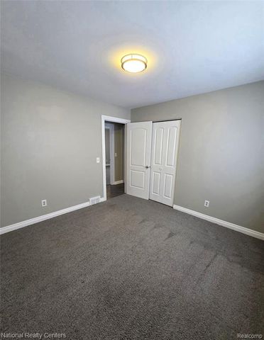 31355 Cyril, Fraser, MI 48026