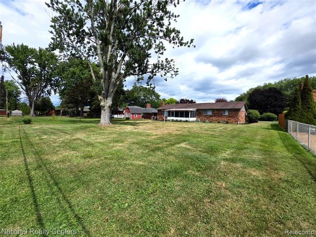 31355 Cyril, Fraser, MI 48026