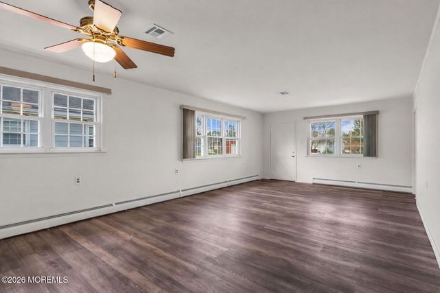 496 Saint Thomas Drive, Toms River, NJ 08757