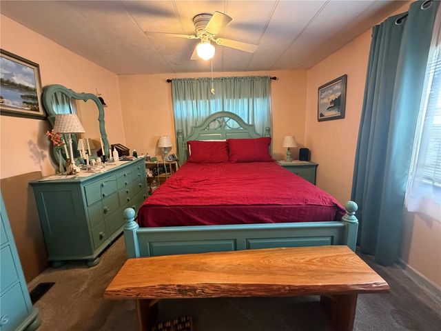 3315 CR 431N, Lake Panasoffkee, FL 33538
