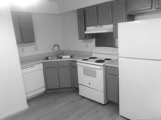 6310 Queens Castle Apt 1, San Antonio, TX 78218