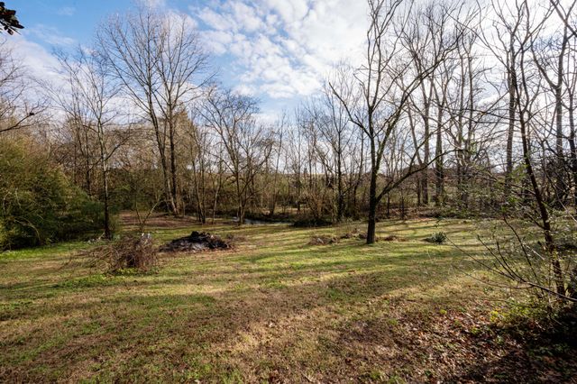 4383 E Jefferson Pike, Lascassas, TN 37085