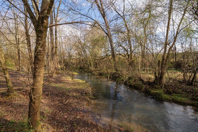 4383 E Jefferson Pike, Lascassas, TN 37085