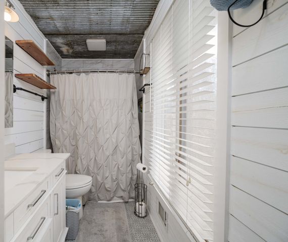 4383 E Jefferson Pike, Lascassas, TN 37085