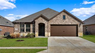 9817 Daisy Mae Lane, Aubrey, TX 76227