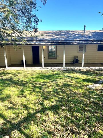 109 NE Cindy Lane, Burleson, TX 76028