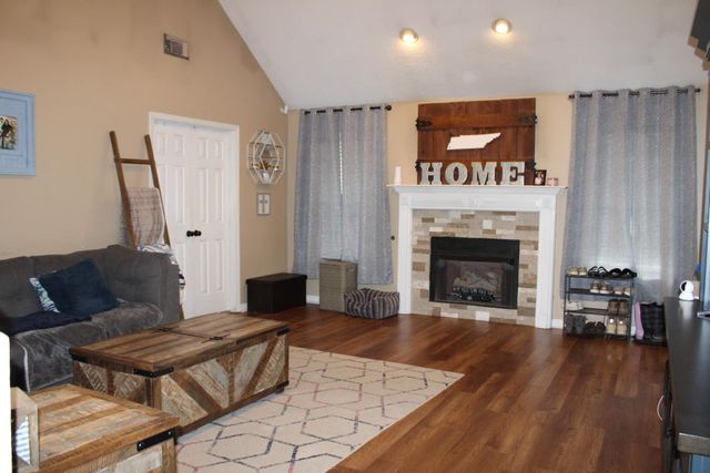 64 BUCK STAND DR, Atoka, TN 38004