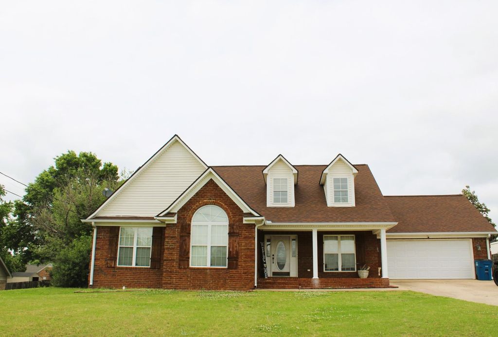 64 BUCK STAND DR, Atoka, TN 38004
