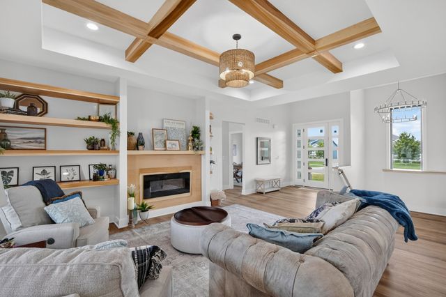 1005 Spruce Street, Waukee, IA 50263