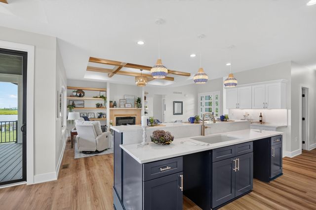 1005 Spruce Street, Waukee, IA 50263