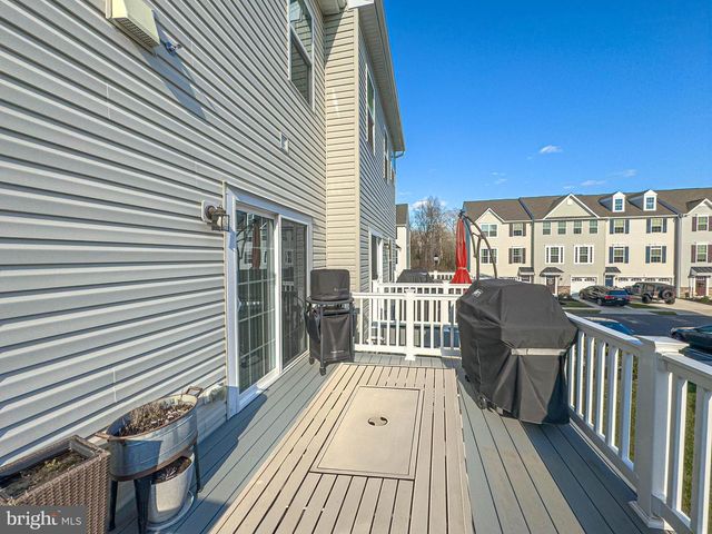 4 FLAMINGO CT, Sewell, NJ 08080
